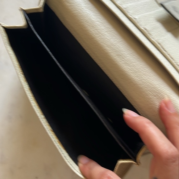 Gucci Wallet - Picture 9 of 15